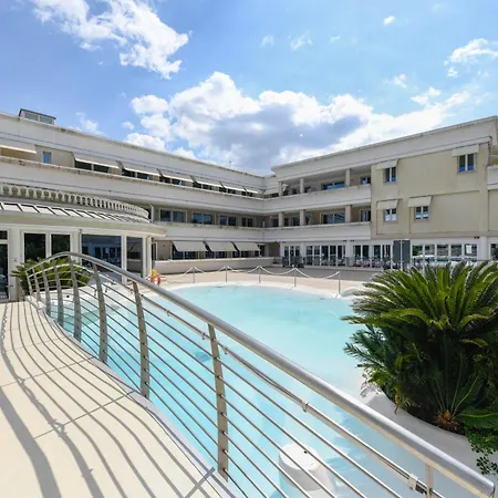 Eric Du Near With Pool & Parkingfree 아파트 *