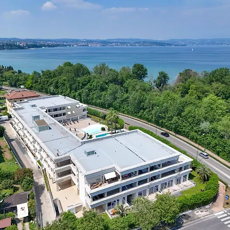 아파트 Eric Du Near With Pool & Parkingfree