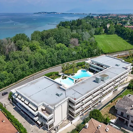 Eric Du Near With Pool & Parkingfree 아파트