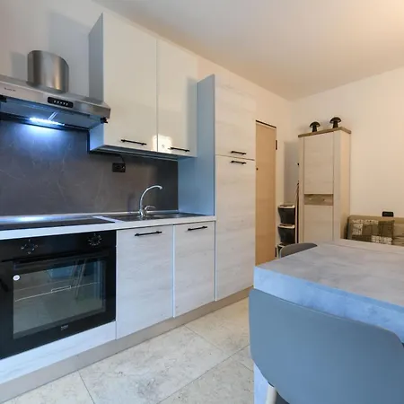 Eric Du Near With Pool & Parkingfree Daire *