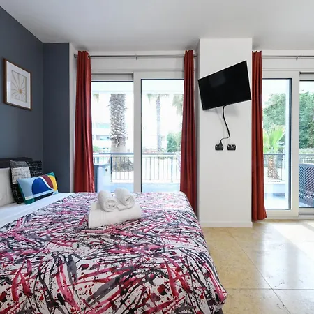Eric Du Near With Pool & Parkingfree Daire Desenzano del Garda